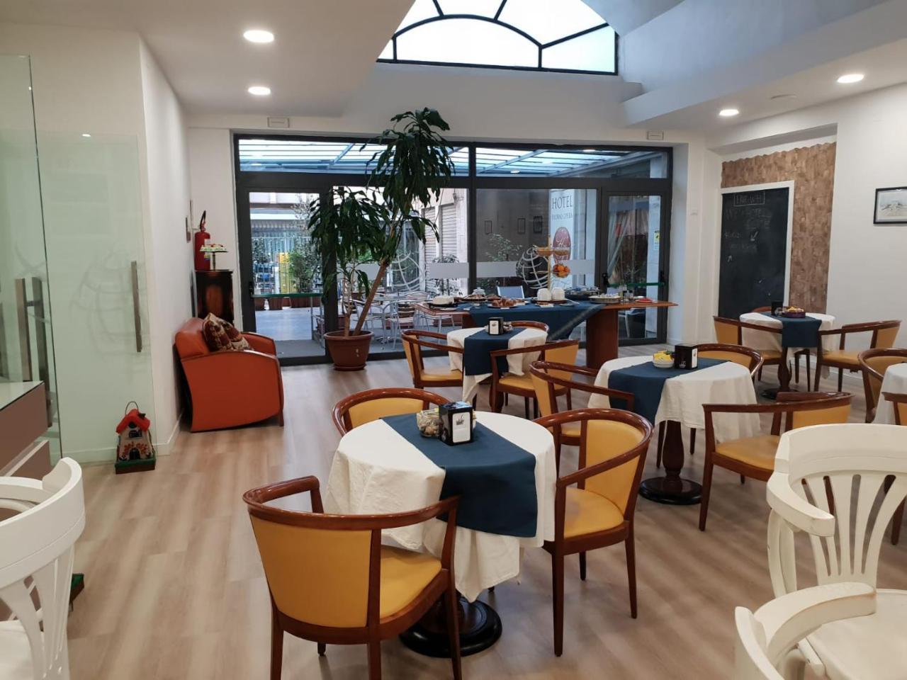 호텔 엘리트 팔레르모 외부 사진